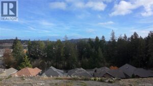  2242 Archer Gate, Langford